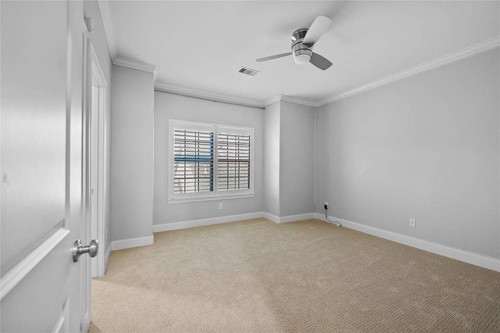 third floor additional bedroom