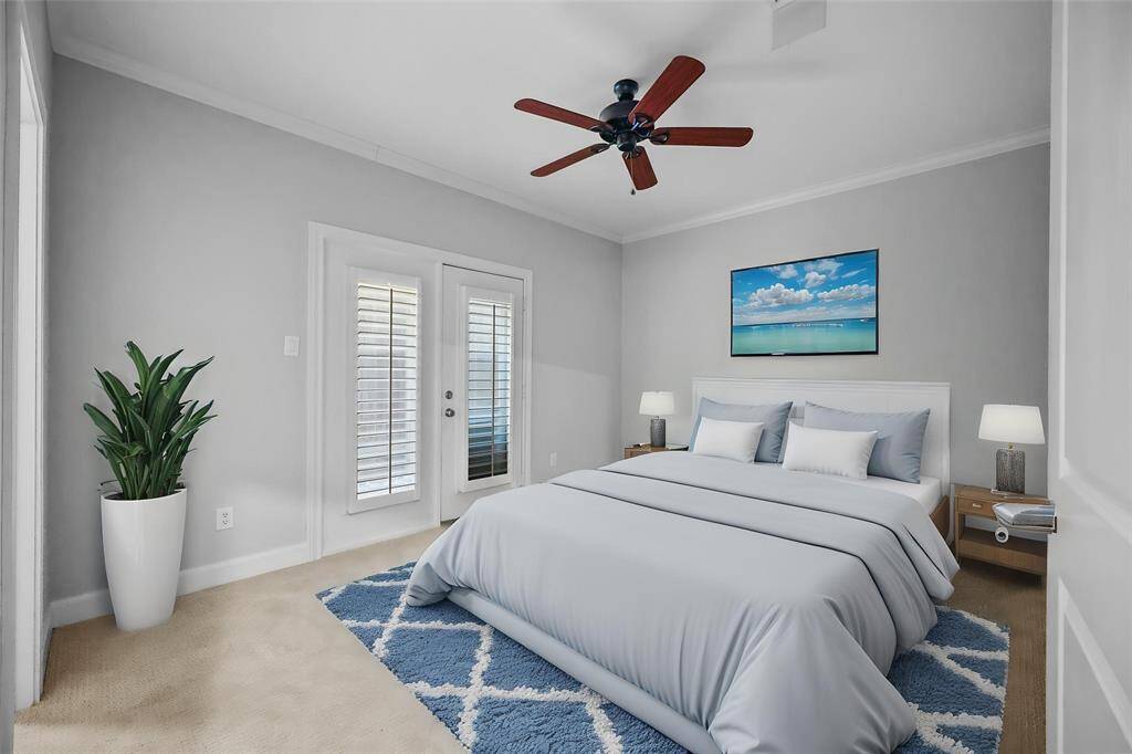 First floor bedroom with en suite bath
