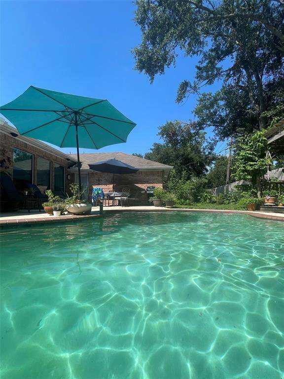 Photo from the Owners enjoying their pool.