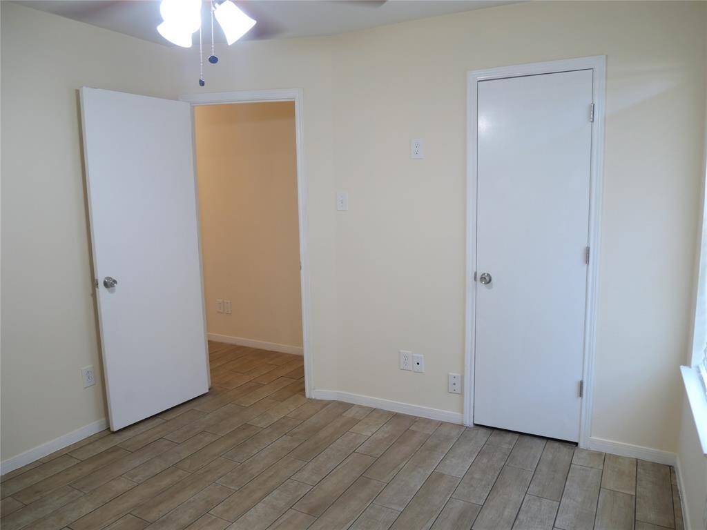 Guest bedroom 1