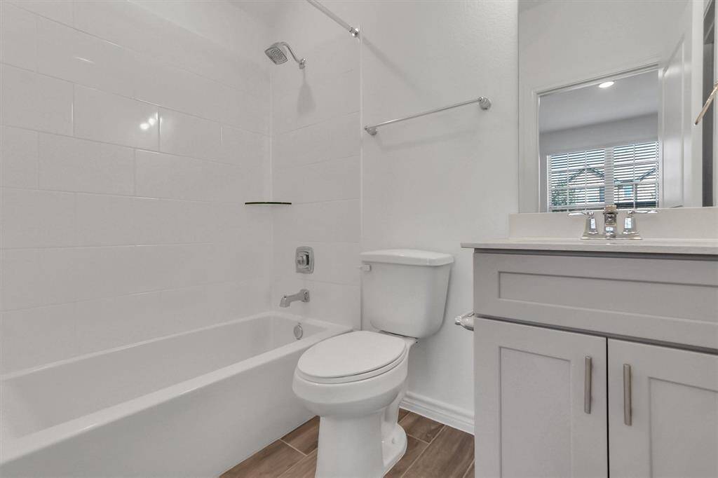Bathroom in front bedroom.
