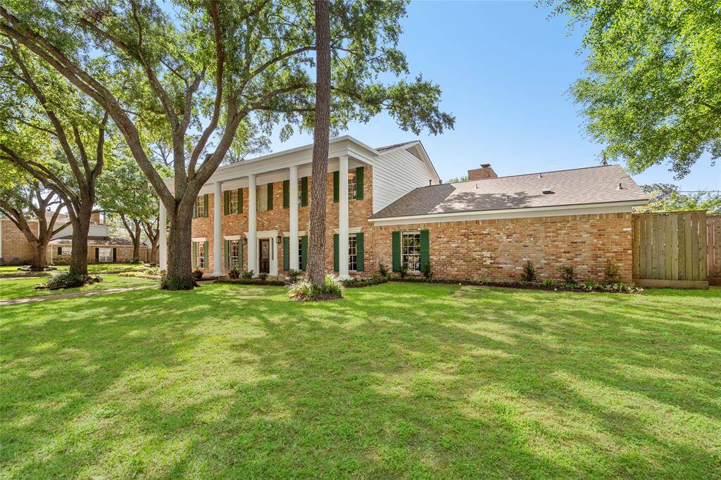 Large front yard. The home is also located on a cul de sac.