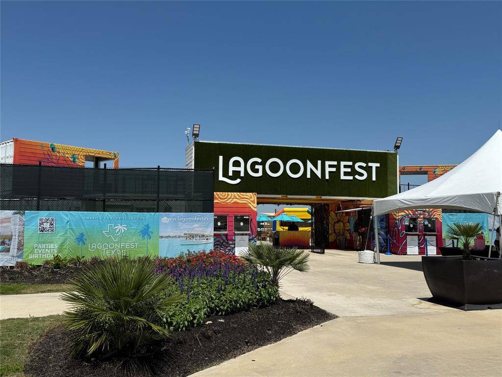 Let the Festivities begin!  Welcome to Lagoonfest!