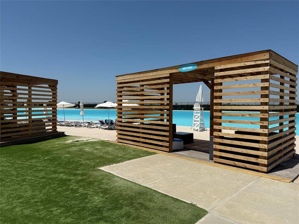 Resort-style living - relax beachside to the Crystal Clear Lagoon!