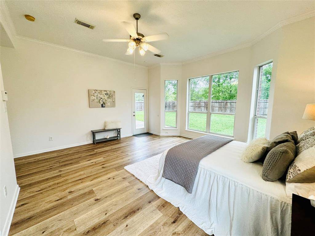 So bright and spacious ~ with large windows overlooking the beautiful backyard and it has direct outdoor access to your back patio! Ideal for natural light lovers!