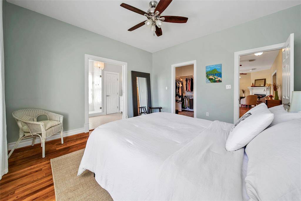 View of primary bedroom :3.