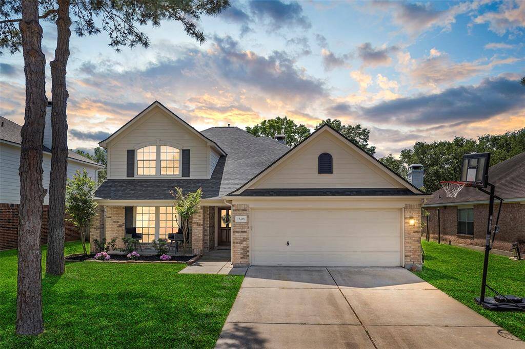 Welcome home to 15418 Court Amber Trail located in the master-planned community of Fairfield! A picture of warmth and happiness exudes from this home as day turns to dusk!