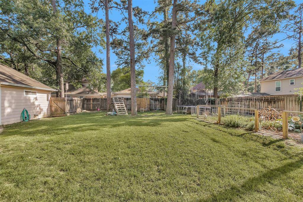 Ample garden space for many projects
