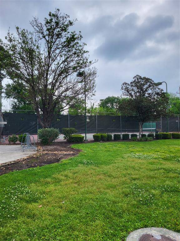 Tennis Courts for staying in shape.