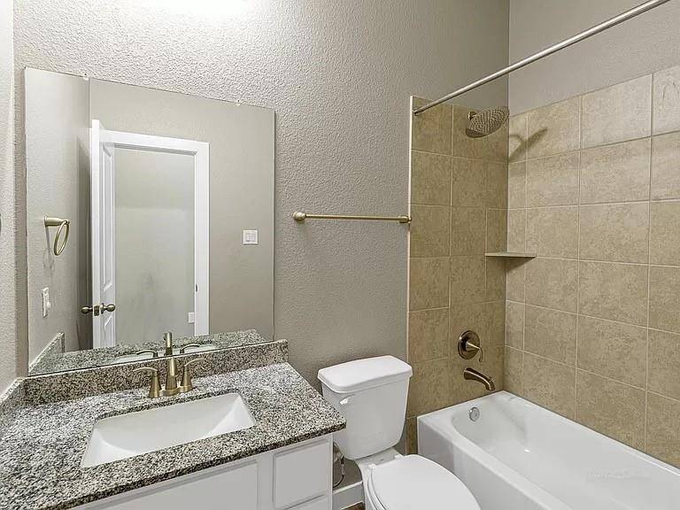 2nd guest full bathroom located on 1st floor