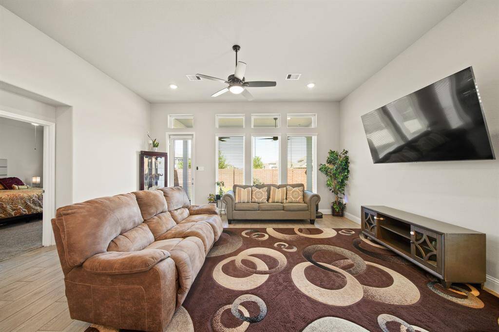 You walk in, the day melts off, and suddenly you're in your happy place. This first-floor retreat is private, plush, and practically begging for breakfast in bed. (And maybe a nap after.)