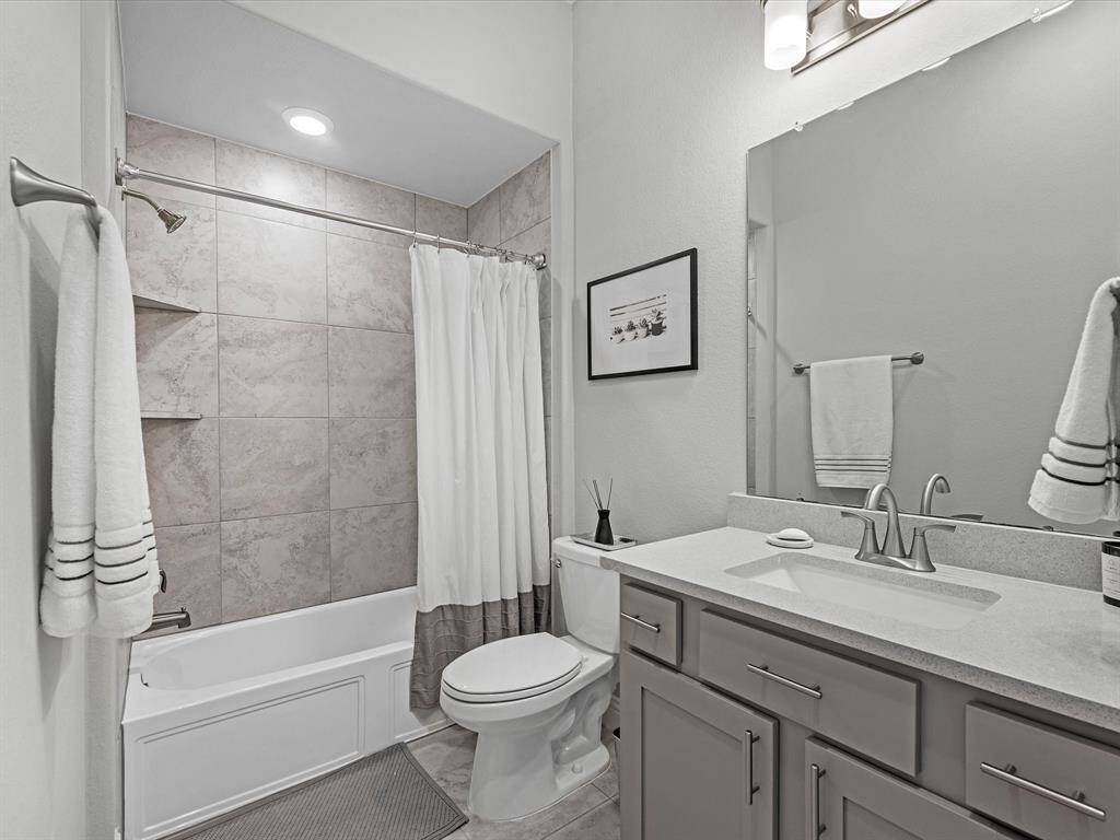 Ensuite on 3rd floor