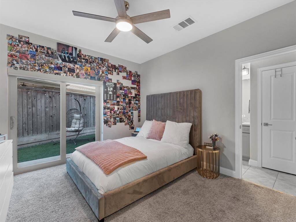 1st floor bedroom with private access to the backyard.