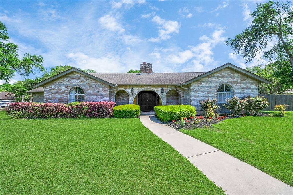 This lovely one-story brick home exudes character, set on a lushly landscaped corner lot. Welcome to 1804 W Laurel Oaks in the heart of Richmond, TX.