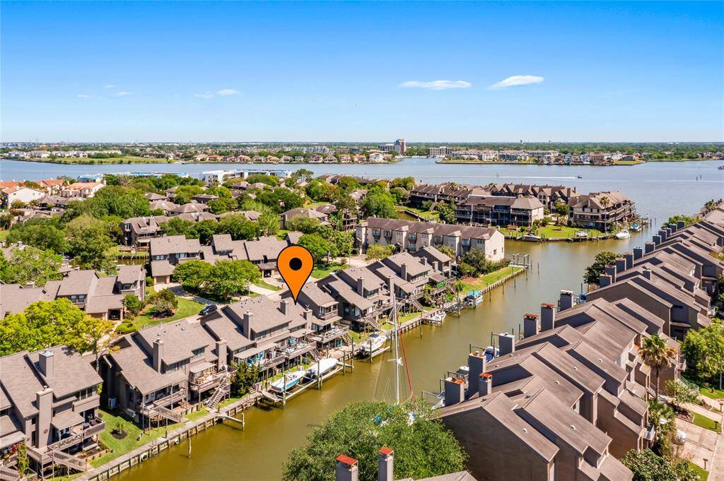 Welcome to waterfront living.