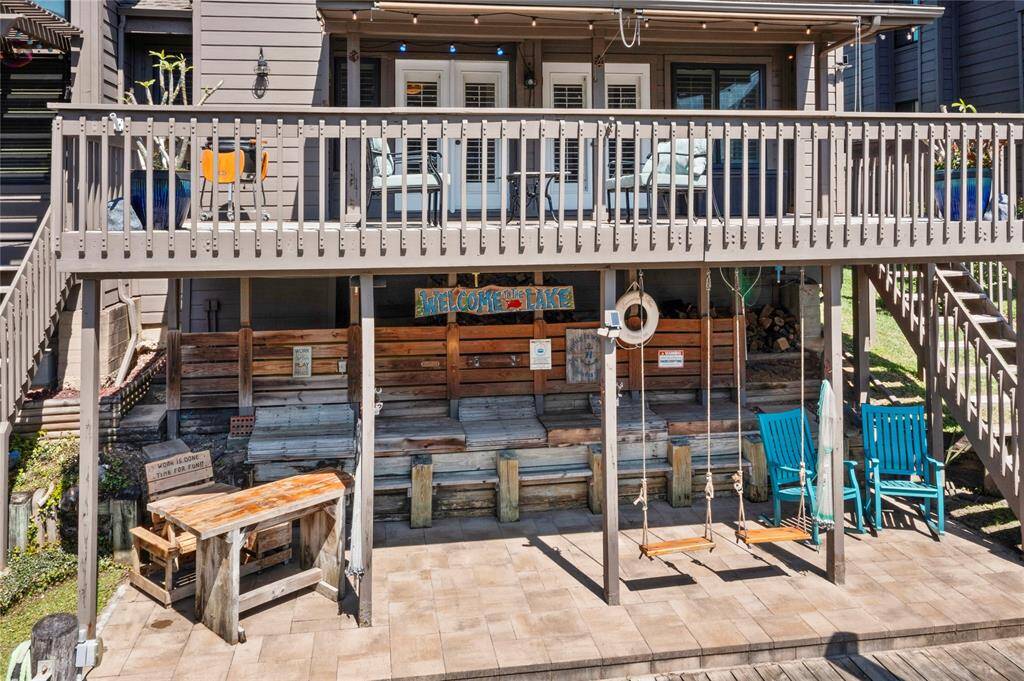 This thoughtfully built out "fish camp" provides a great place to gather after a day on the boat.