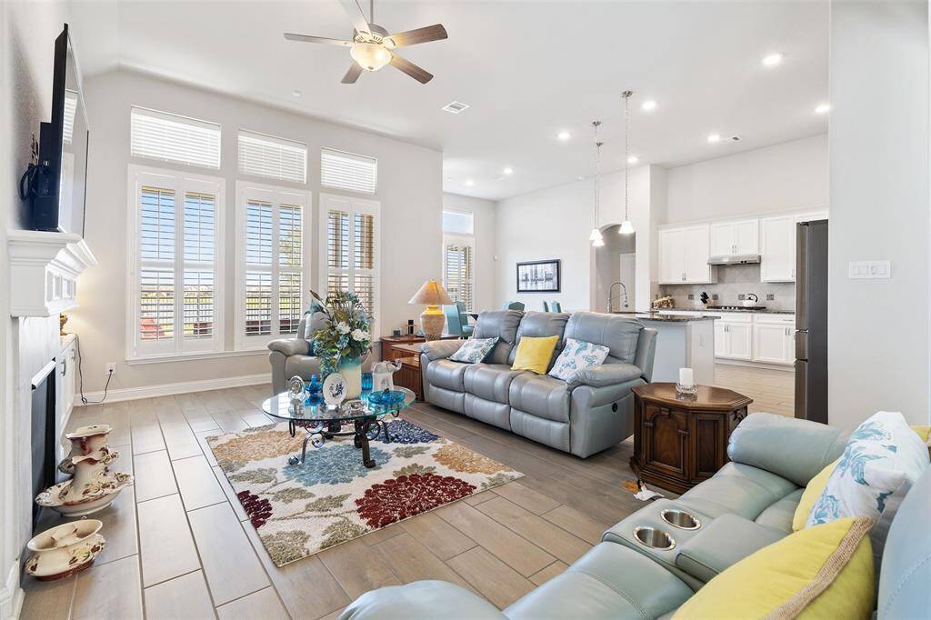 Living room open to the kitchen