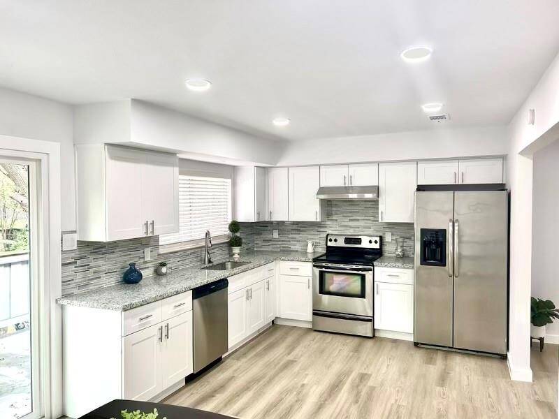 Brand new Kitchen!