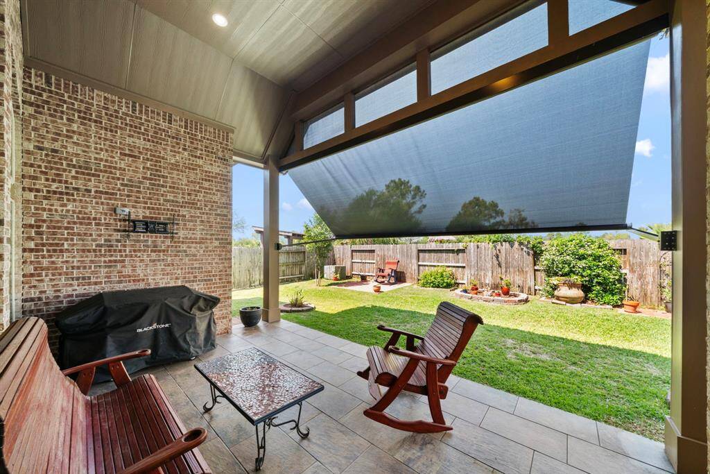 Enjoy comfort in every season thanks to the retractable awning that extends with ease. This thoughtful upgrade adds extra privacy and protection from the sun during warm afternoons.