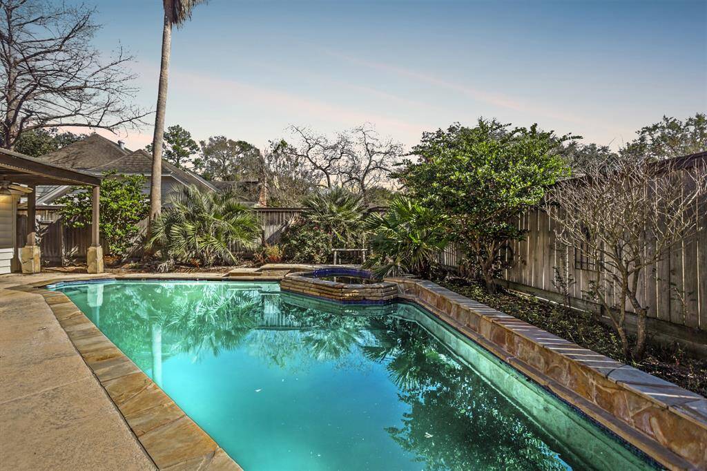 Take a dip in the sparkling pool, or relax with your family and friends under the sun!
