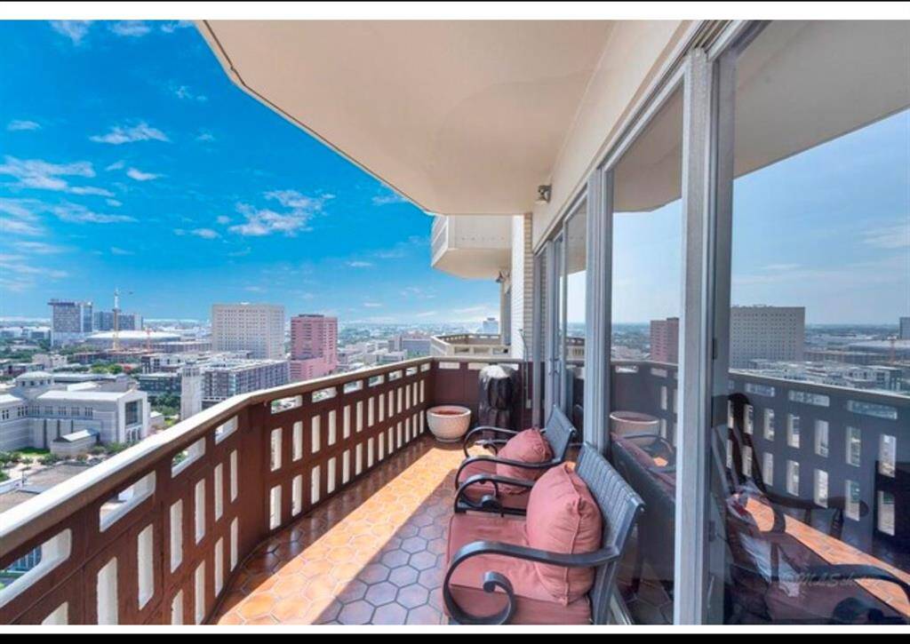 Beautiful View from the balcony. Pictures are from previous staging.