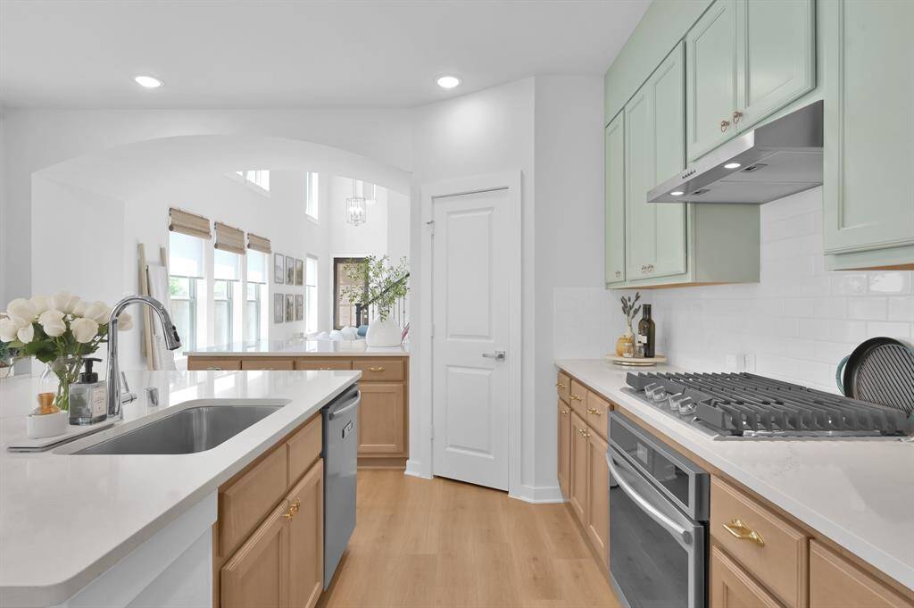 Another view of the kitchen