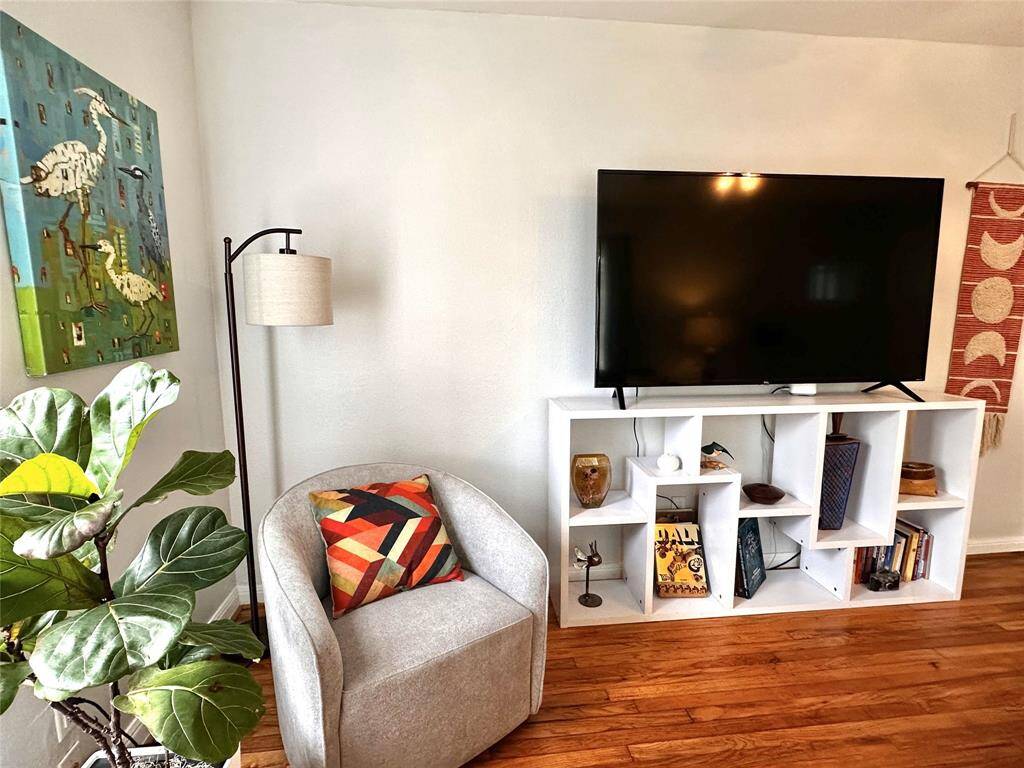 The inviting conversation area is perfect for relaxing with family and friends, or settling in for movie night, or gaming on the large screen TV.