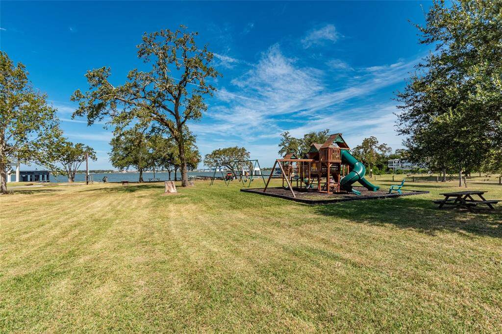 Park with boat ramp