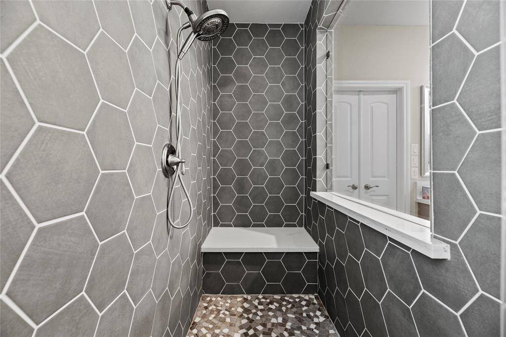 Oversized Walk-In shower