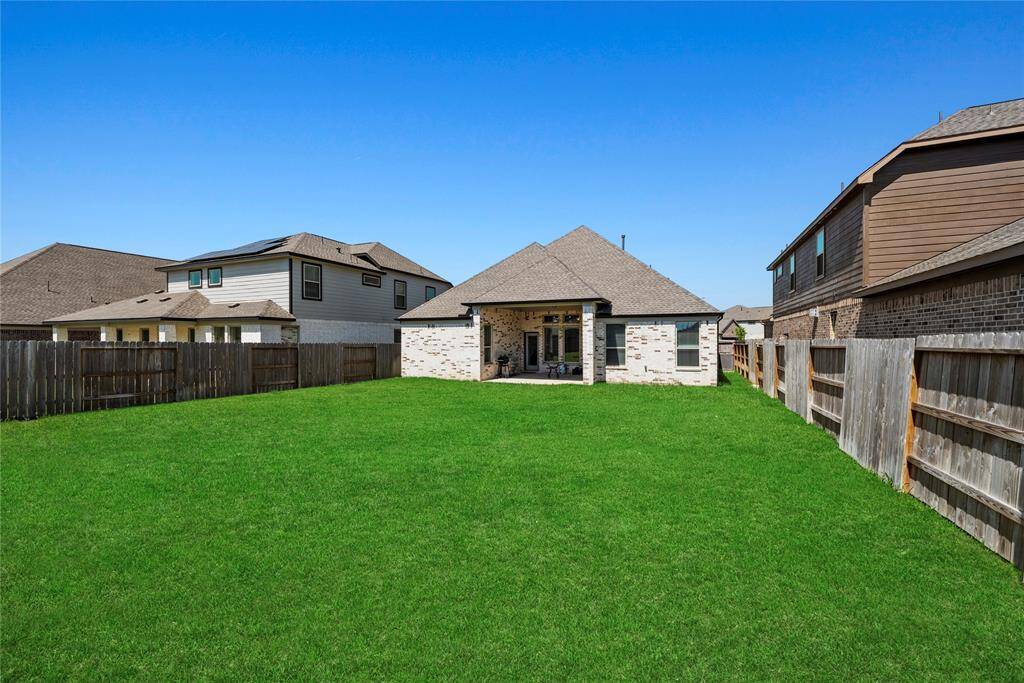 Another view: oversized backyard