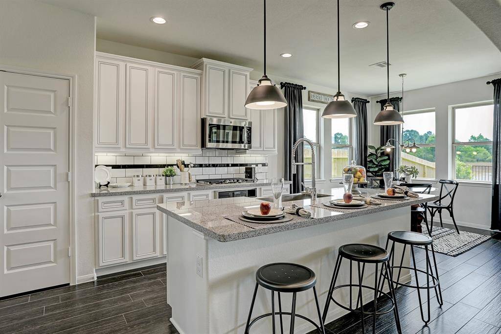 Lovely kitchen (*Photo not of actual home and used for illustration purposes only.)