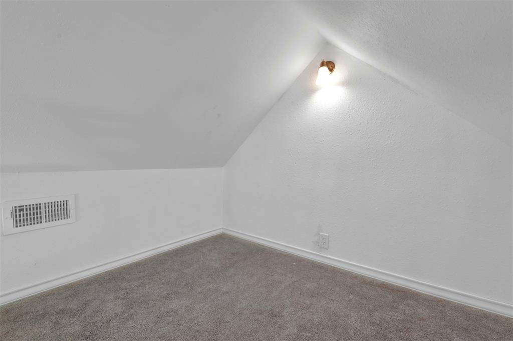 Loft area upstaris