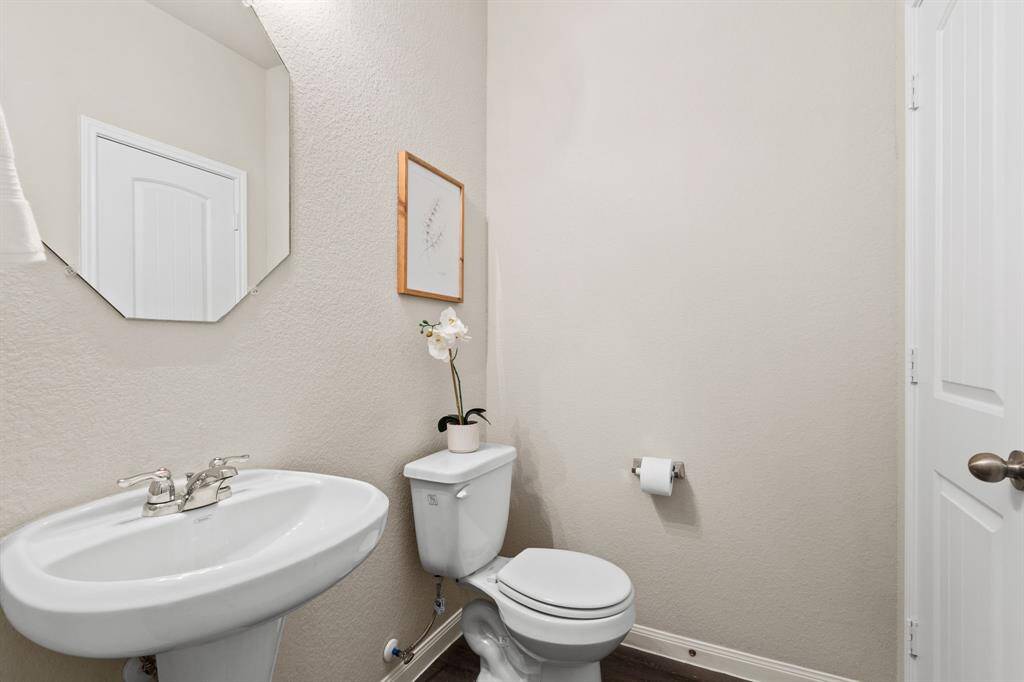Half Bath, downstairs for your guests.