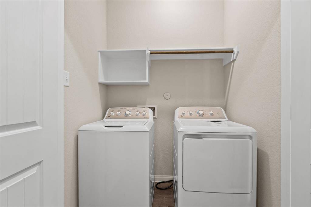 Utility area downstairs - Washer and Dryer stay!