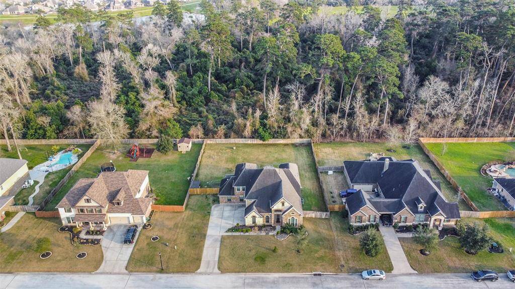 Enjoy the privacy of having no neighbors directly behind your property.