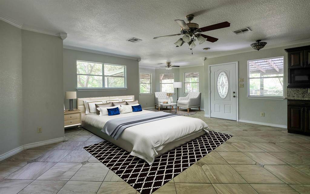 Apartment suite with door to screened in porch! Great view!