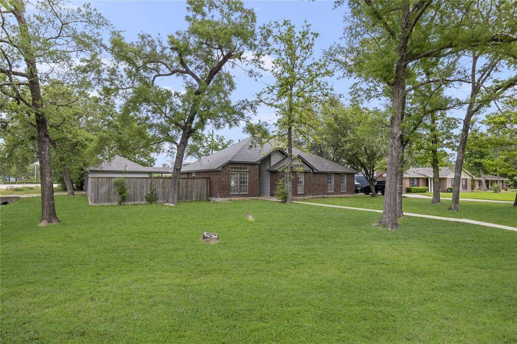 RARE FIND! This BETTER THAN NEW 3 bed, 2 bath, Oversized 2-car garage home sits on an expansive 20,000 SF private lot!