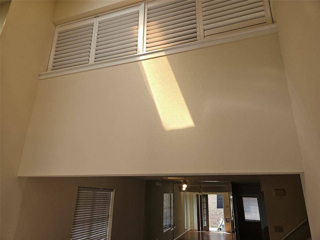 view to upstairs bedroom from front door /living