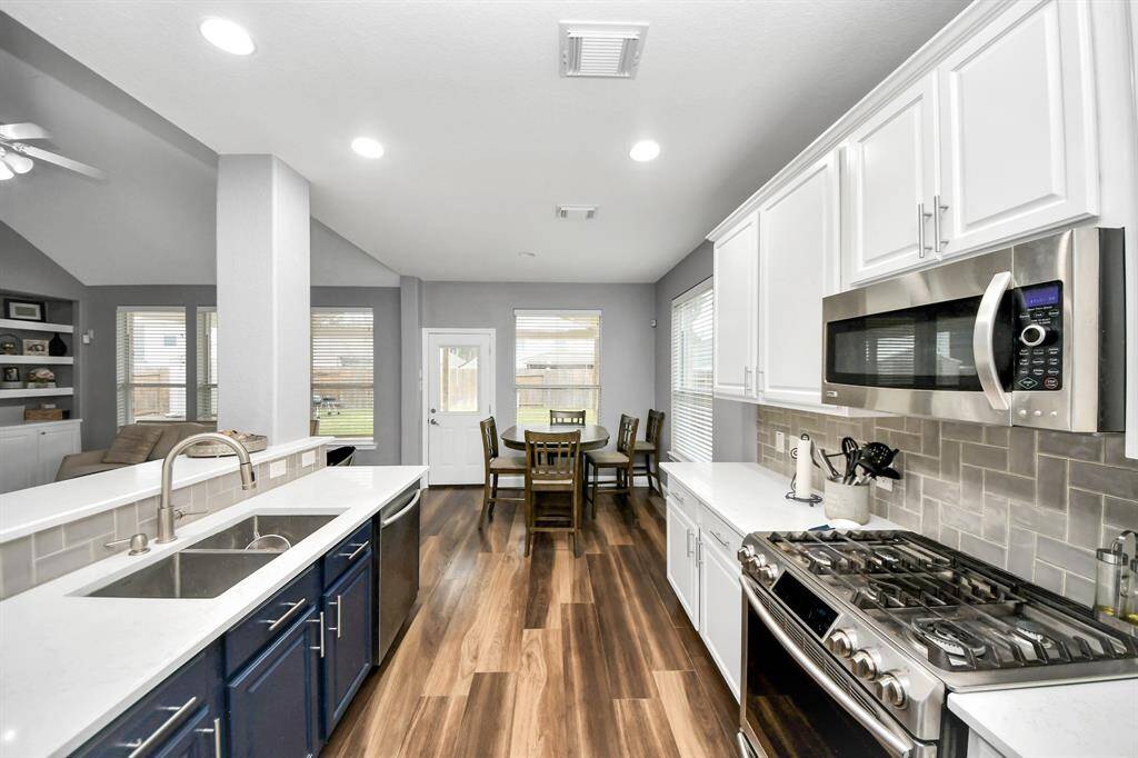 You can cook and stay connected to the family room and the kitchen nook.