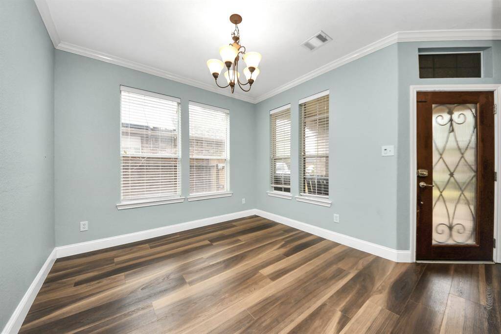 Formal dining room