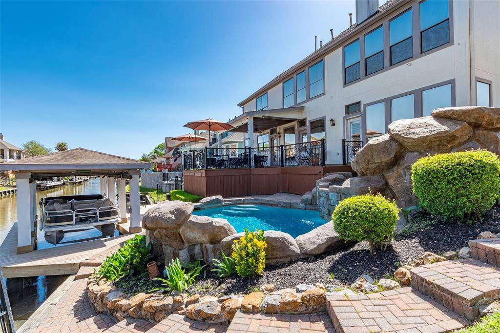 Incredible back yard oasis