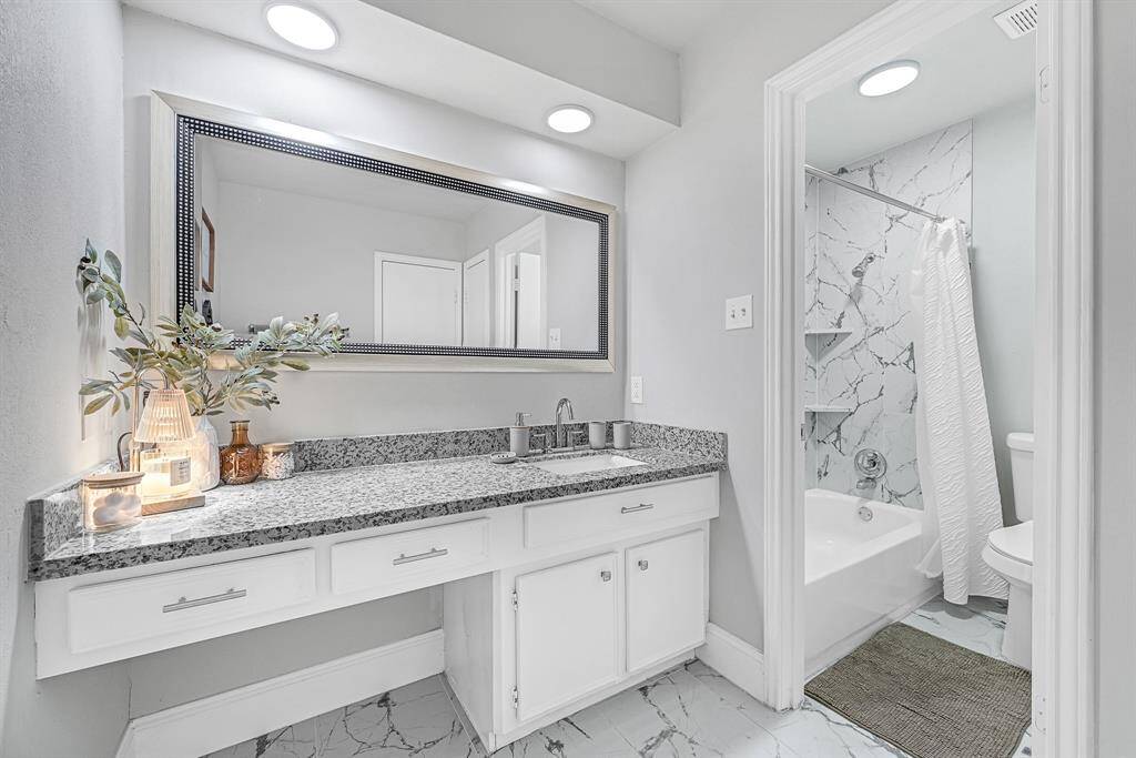 Secondary Bathroom