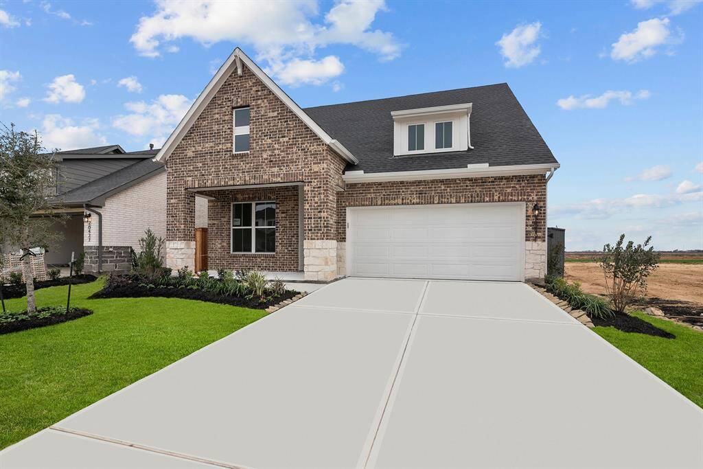 Welcome to The Harperville by David Weekley Homes. Move-In-Ready Now!