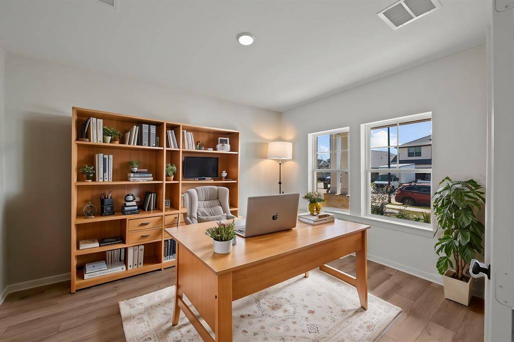 Welcome to The Borden by David Weekley Homes. Move-In-Ready Now!