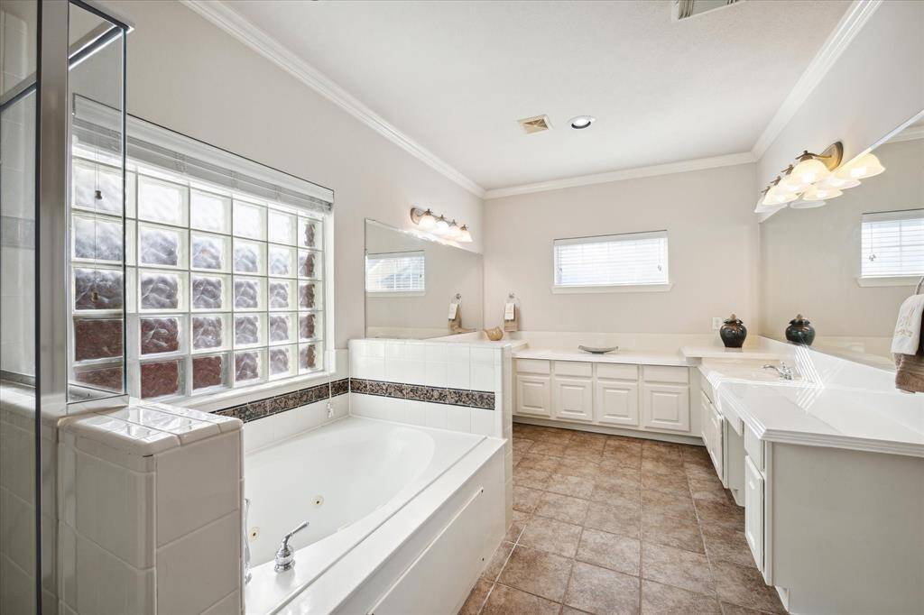 Lots and lots of counter space.