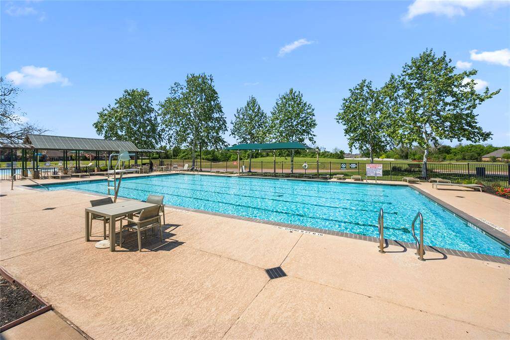 Lap pool