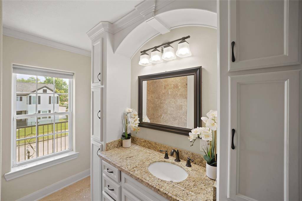 A full bathroom upstairs serves Bedrooms 3 and 4