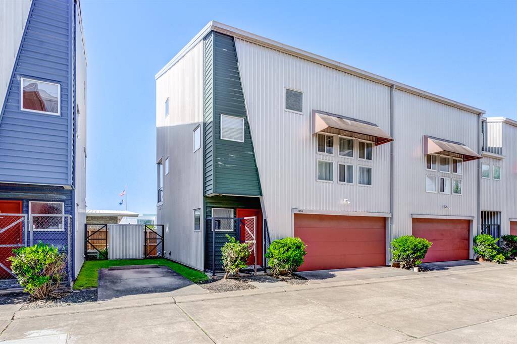 Welcome to your New Home! Corner home allowing for tons of windows giving an abundance of natural lighting and a guest parking space right by the front door! Very rare for the complex!