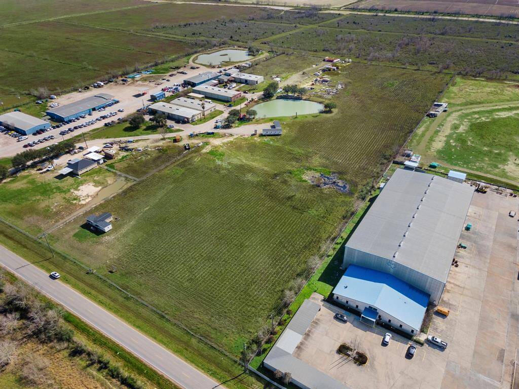 Potential neighborhoods and businesses being built