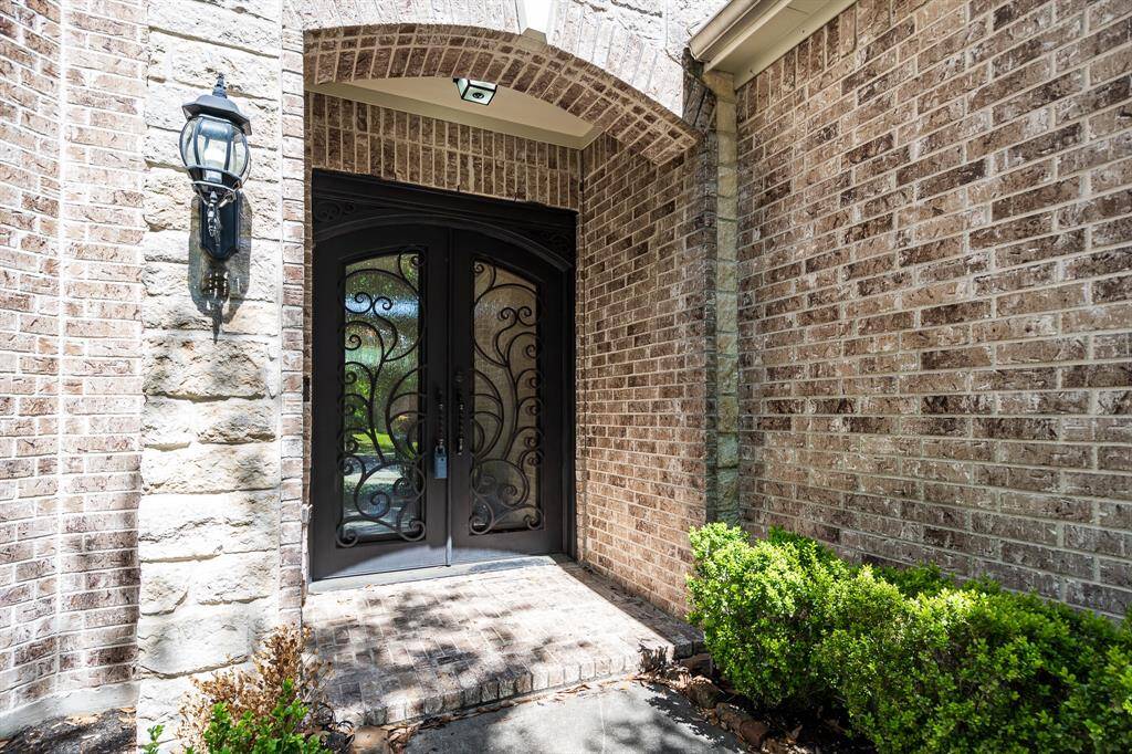 Grand entrance way
